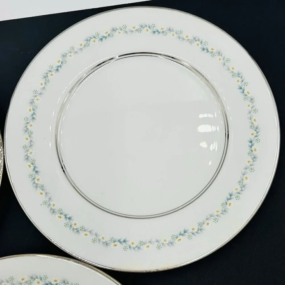 Lenox Oxford Holyoke Bone China 8 1/4